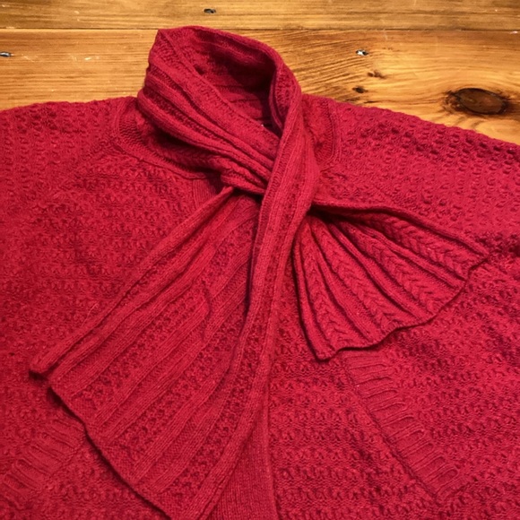 SPARROW S Red Cable Knit Wool Cape Sweater Knit Scarf Lagenlook Anthropologie - Picture 7 of 9